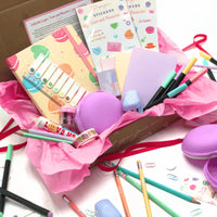Love and macarons giftbox